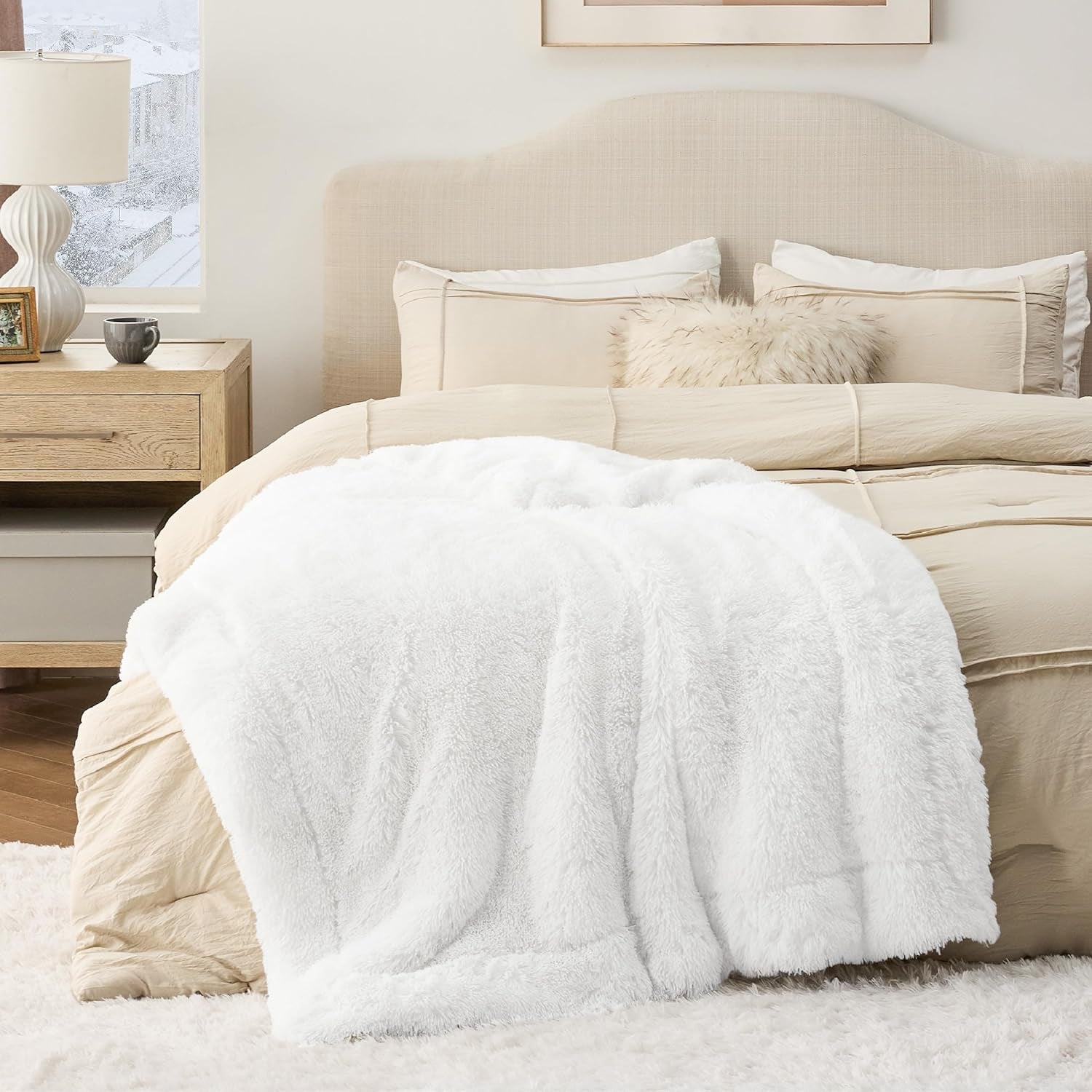 Soft White Throw Blanket for Couch, Fluffy Fuzzy Blankets & Throws for Bed, Sofa, Cozy Plush Sherpa Fleece Faux Fur Blanket, Thick Warm Christmas Blanket Gifts for Women, Men, 50X60